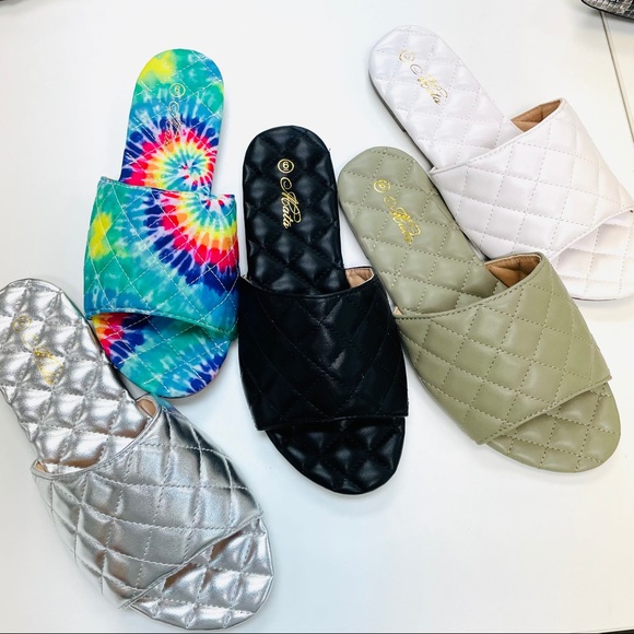 White quilted sandal - Picture 2 of 5